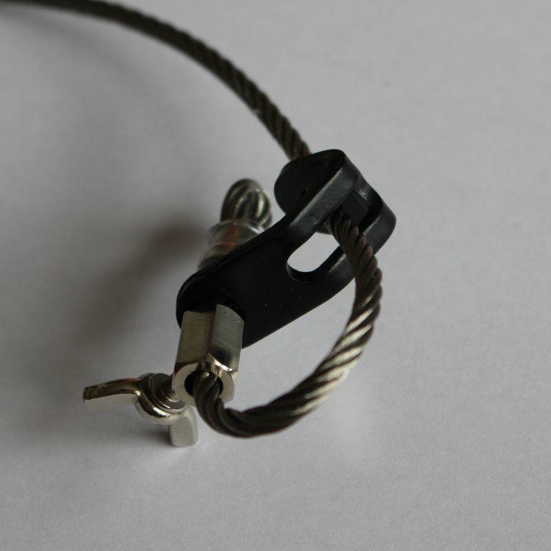 足くくり罠用 抜け防止金具(くくり金具)