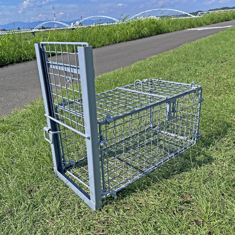 ファーレ旭式 小動物用箱罠スモールサイズ【片扉】 – イノホイ ファーレ旭式 小動物用箱罠スモールサイズ【片扉】 – イノホイ